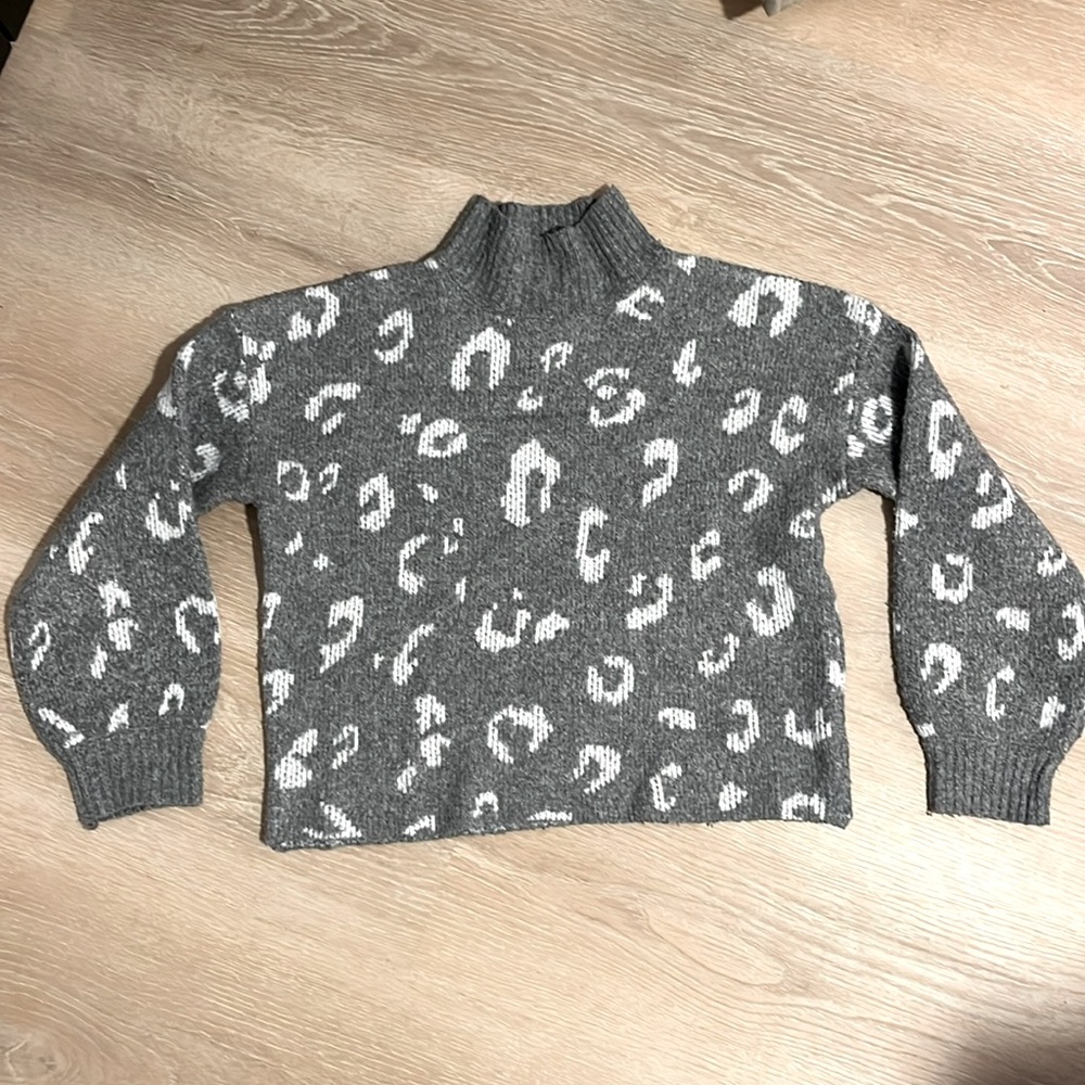 Pink Rose Gray and White Leopard Print Sweater